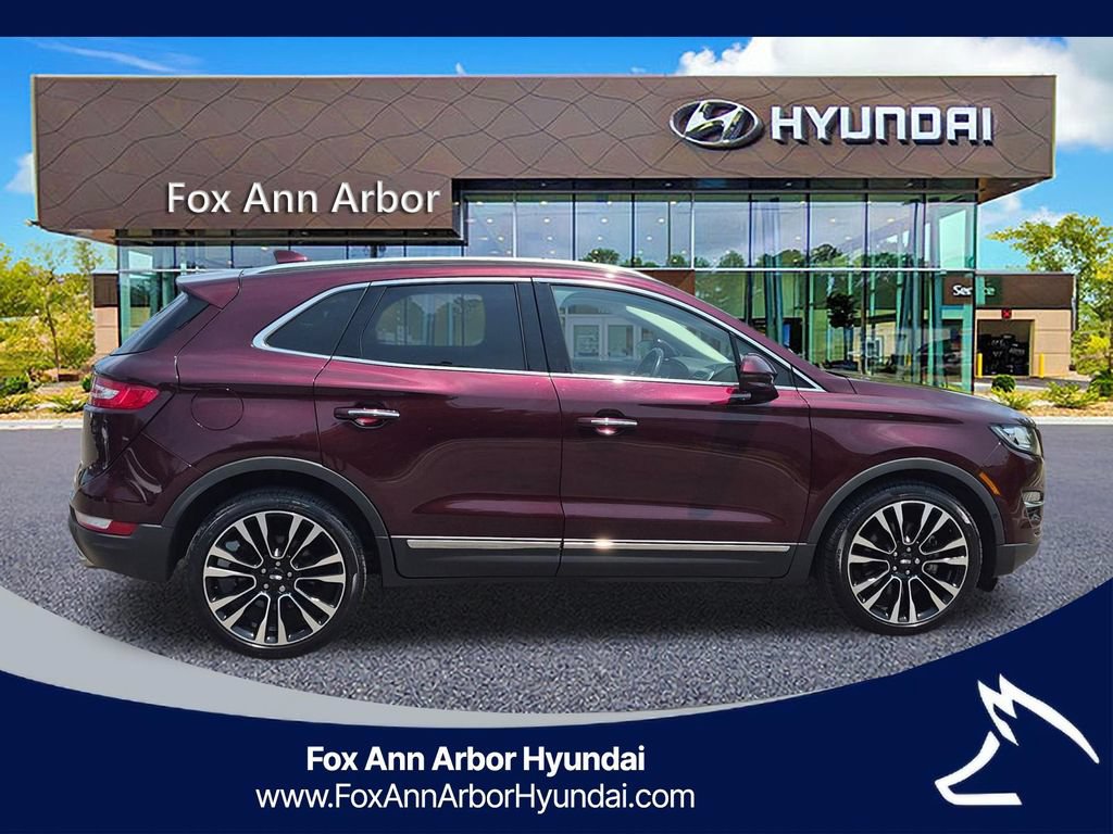 Used 2017 Lincoln MKC Reserve w/ Lincoln MKC Climate Package AWD/4WD image 6