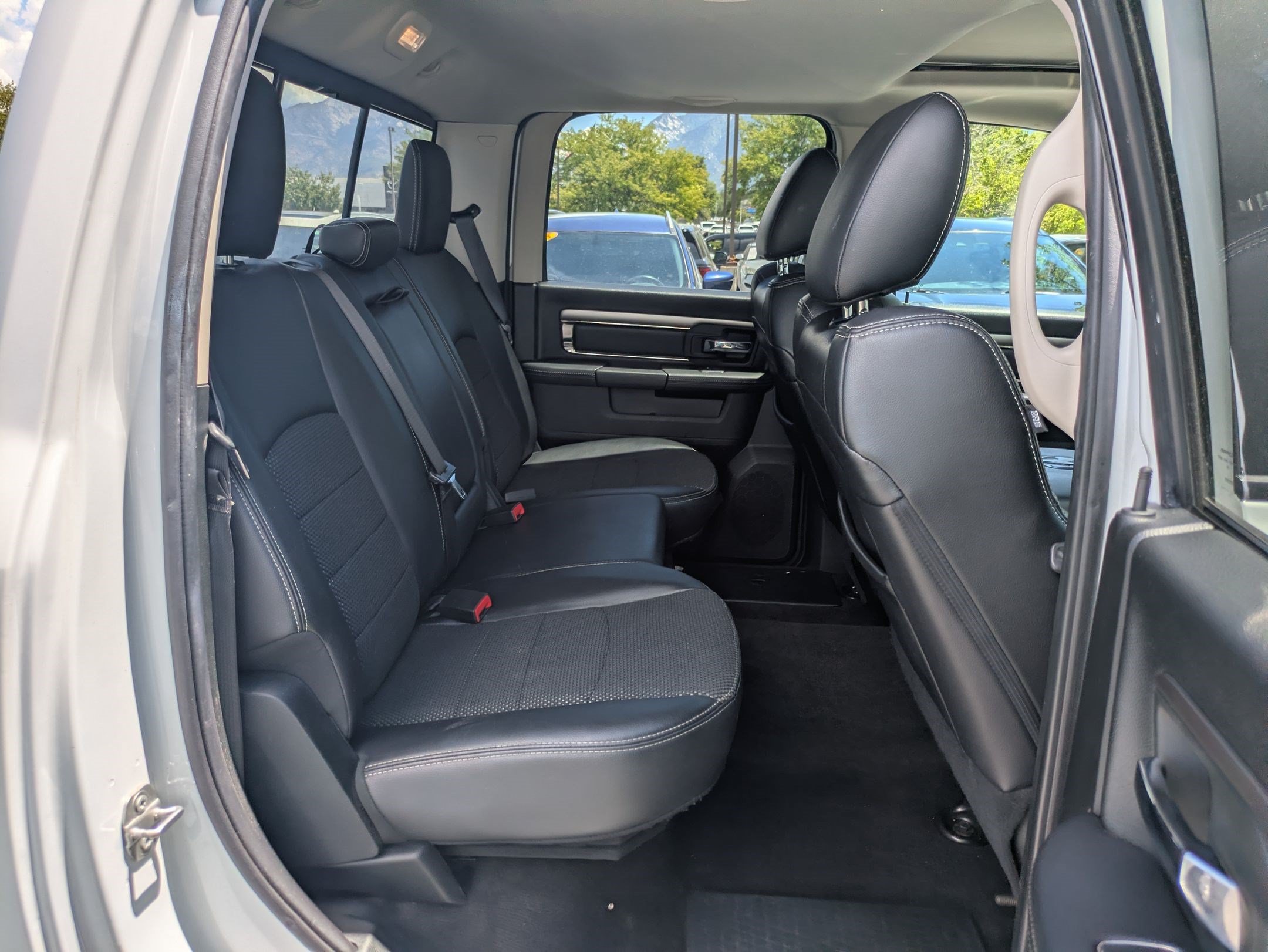 Used 2017 RAM 1500 Sport AWD/4WD image 31