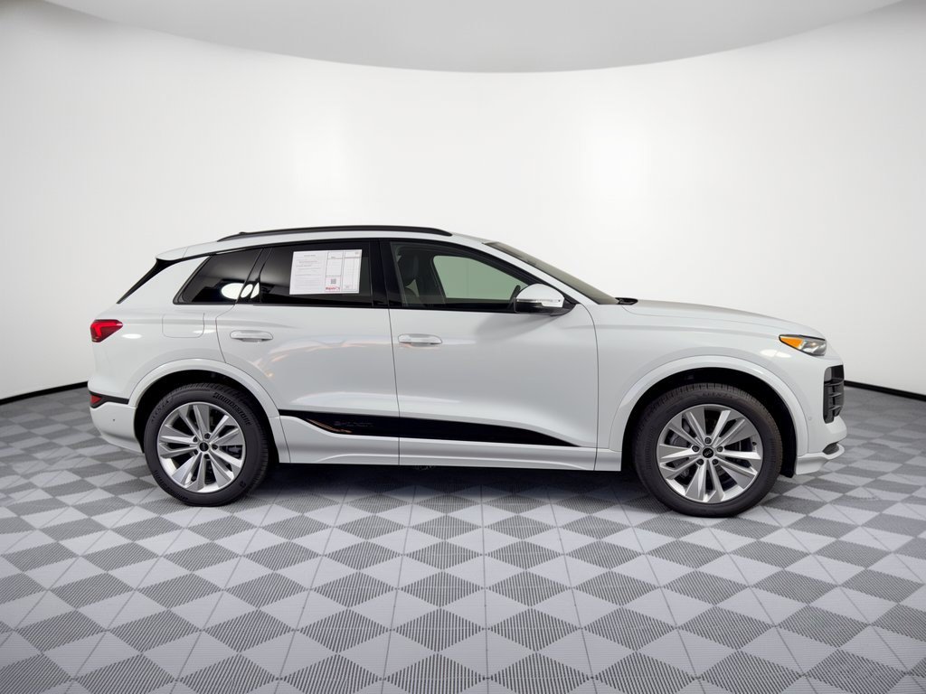 Certified 2025 Audi Q6 e-tron Premium w/ Convenience Package RWD image 8