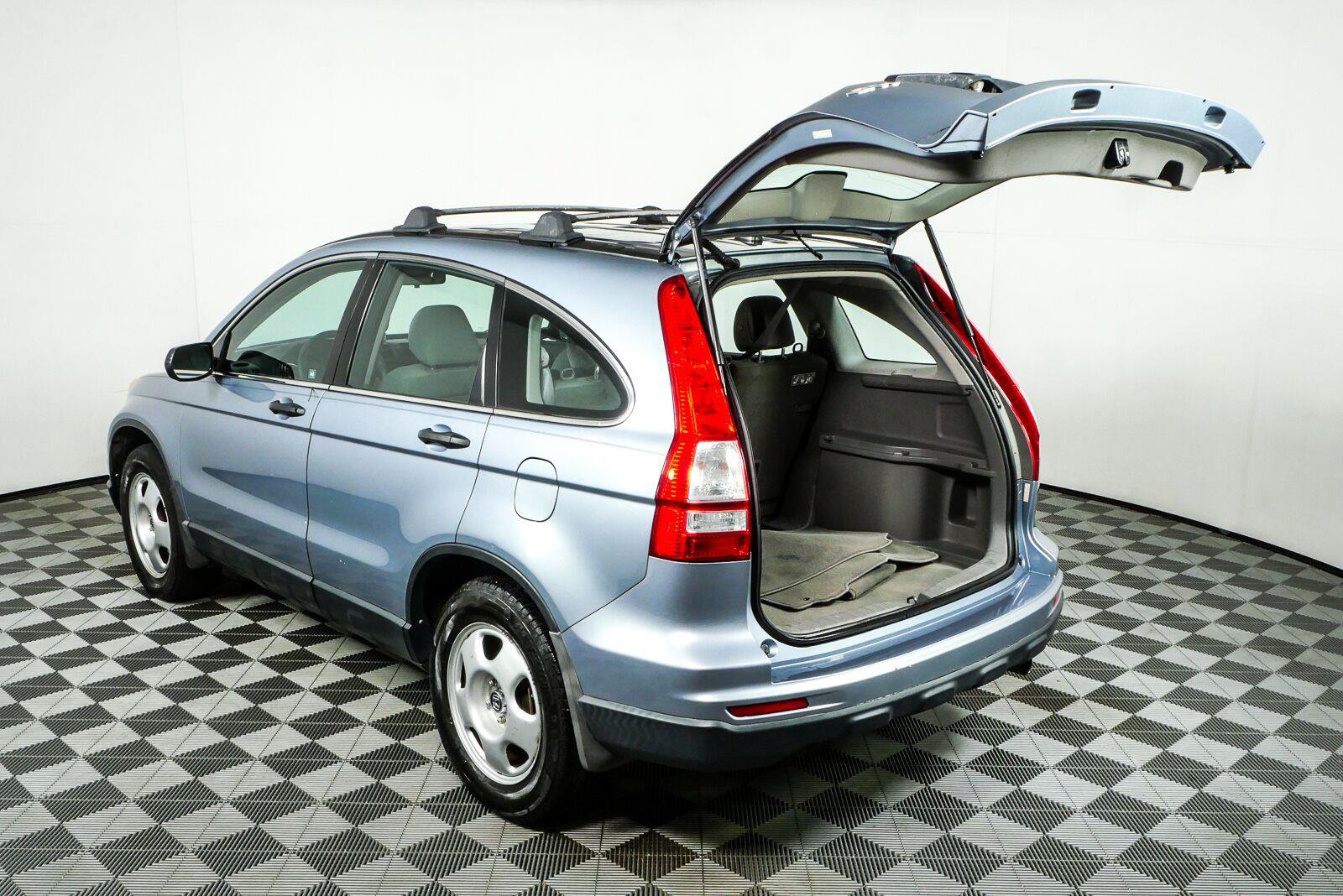 Used 2010 Honda CR-V LX image 28