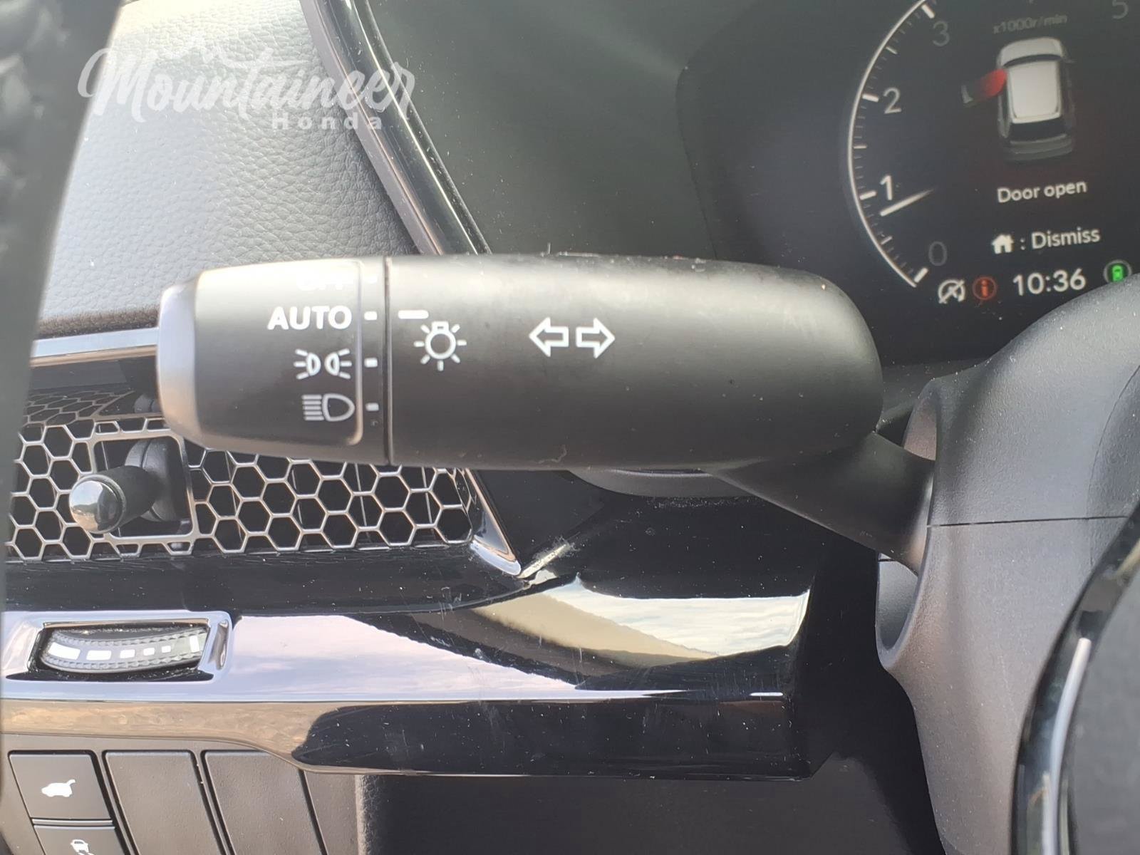 Used 2025 Honda CR-V EX-L image 32