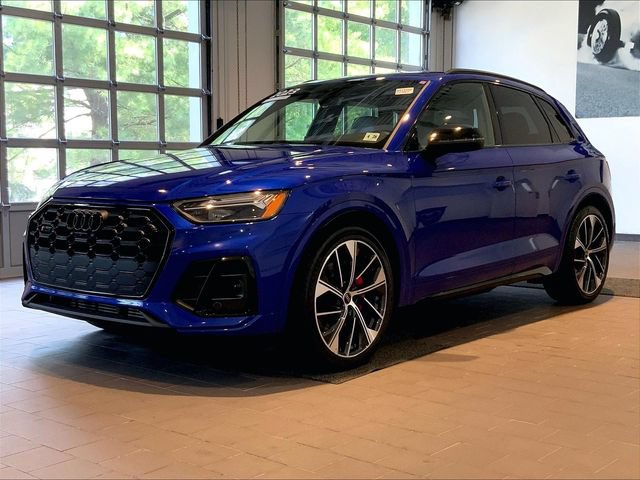 Used 2023 Audi SQ5 Premium Plus w/ Premium Plus Package AWD/4WD image 2