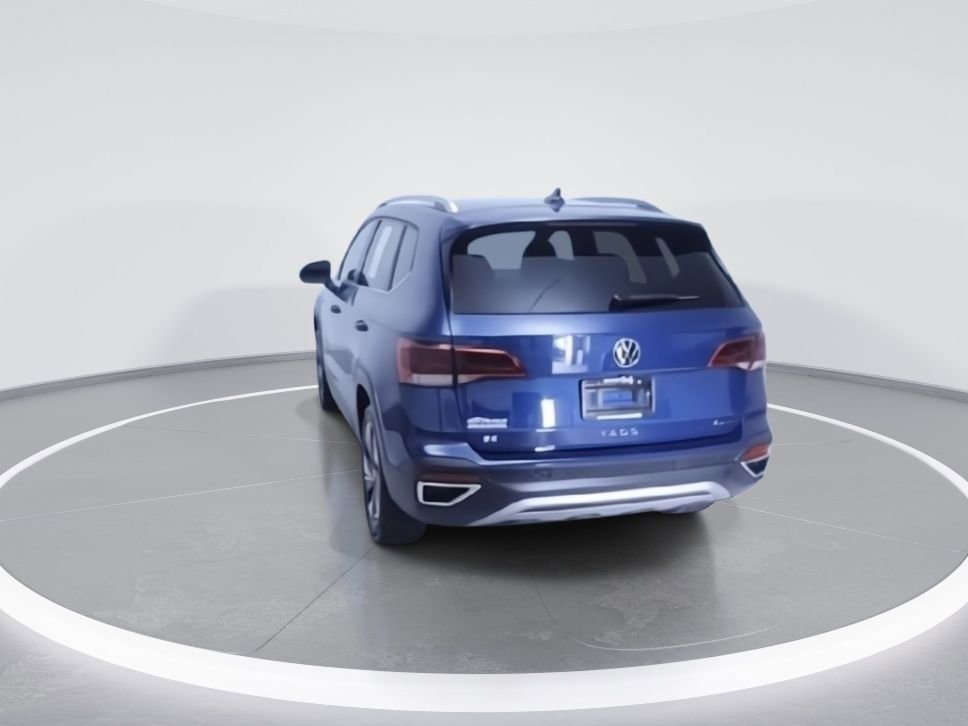 Used 2024 Volkswagen Taos SE image 7