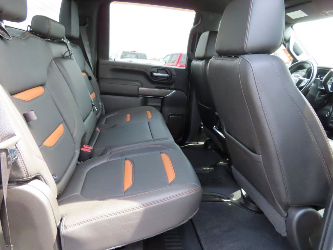 Used 2022 GMC Sierra 2500 AT4 w/ Gooseneck/5TH Wheel Package AWD/4WD image 49