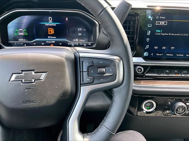 Used 2023 Chevrolet Silverado 1500 RST AWD/4WD image 24