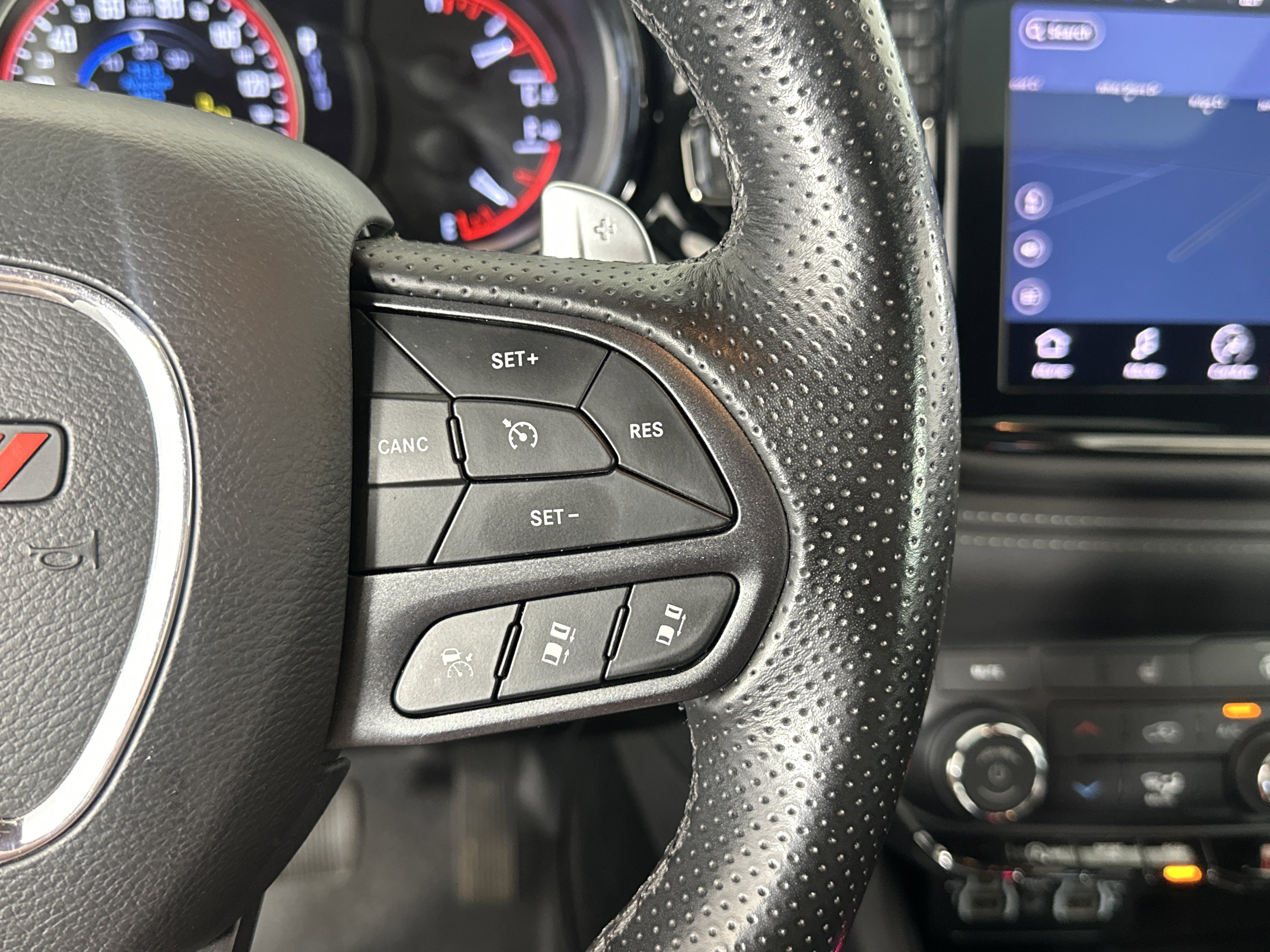 Used 2022 Dodge Durango GT image 30