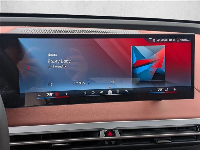 New 2026 BMW iX M70 image 12