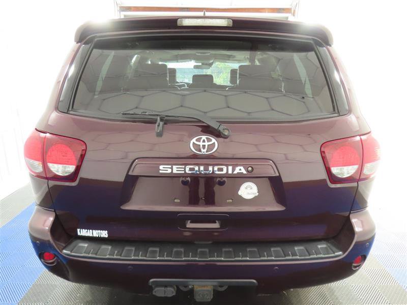 Used 2019 Toyota Sequoia SR5 AWD/4WD image 11