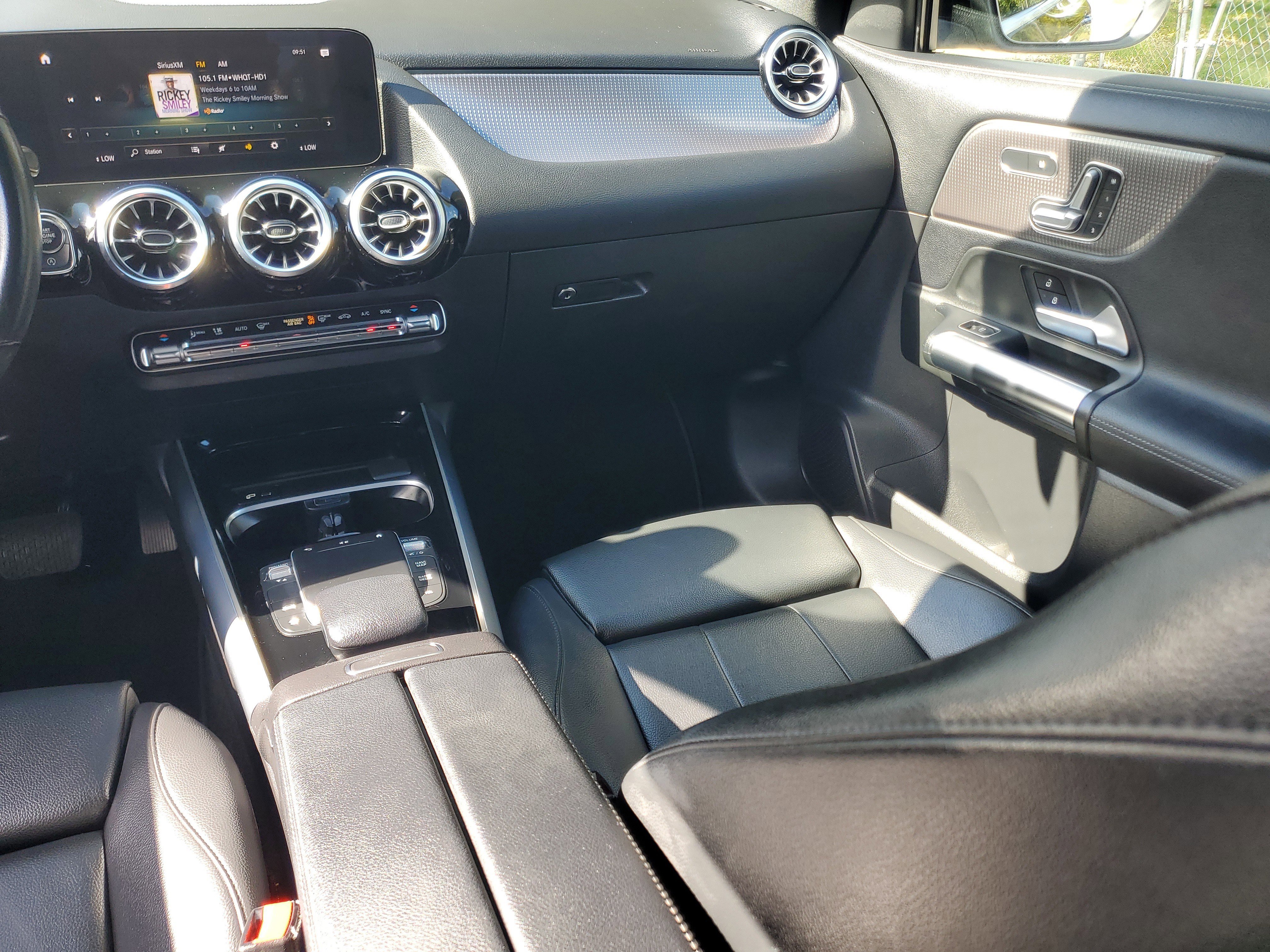 Used 2023 Mercedes-Benz GLA 250 w/ Premium Package image 15