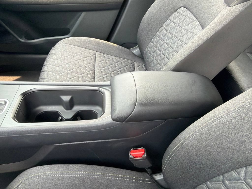 Certified 2025 Nissan Kicks SV FWD image 13