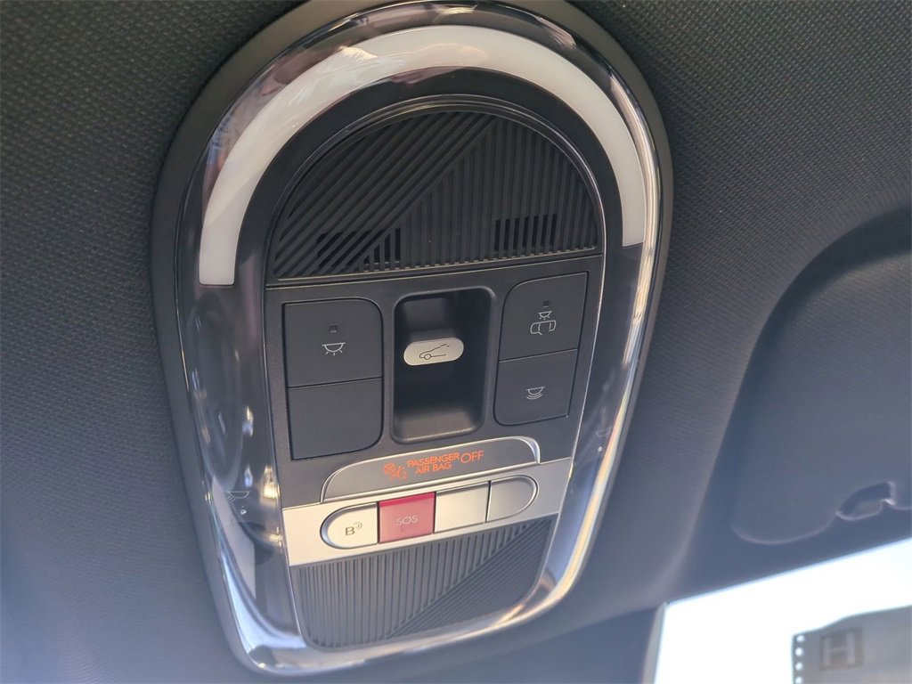 New 2025 Hyundai Ioniq 6 Limited image 23