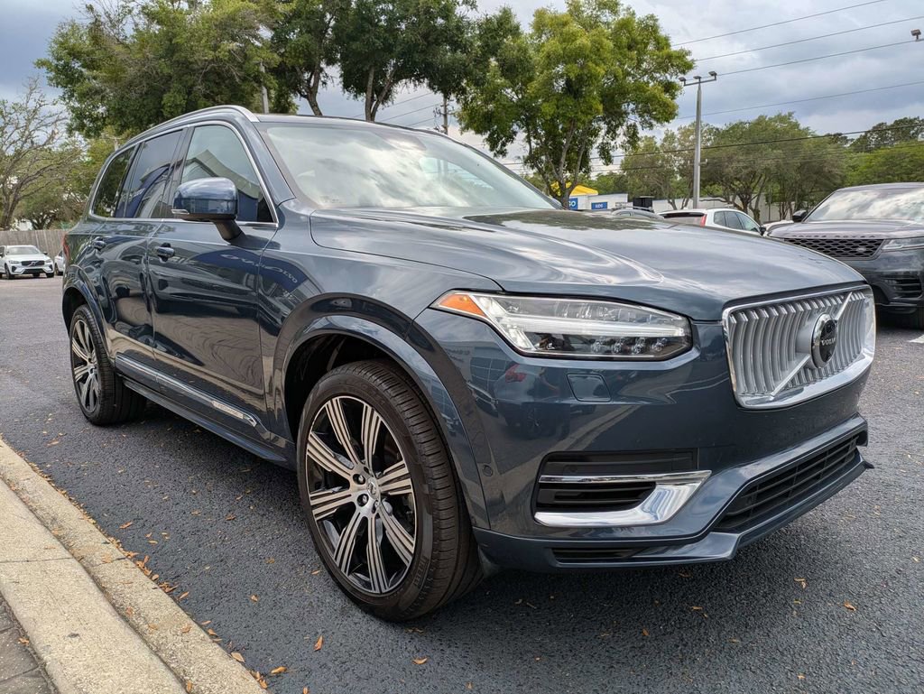 Certified 2024 Volvo XC90 T8 Ultimate w/ Lounge Package AWD/4WD image 8