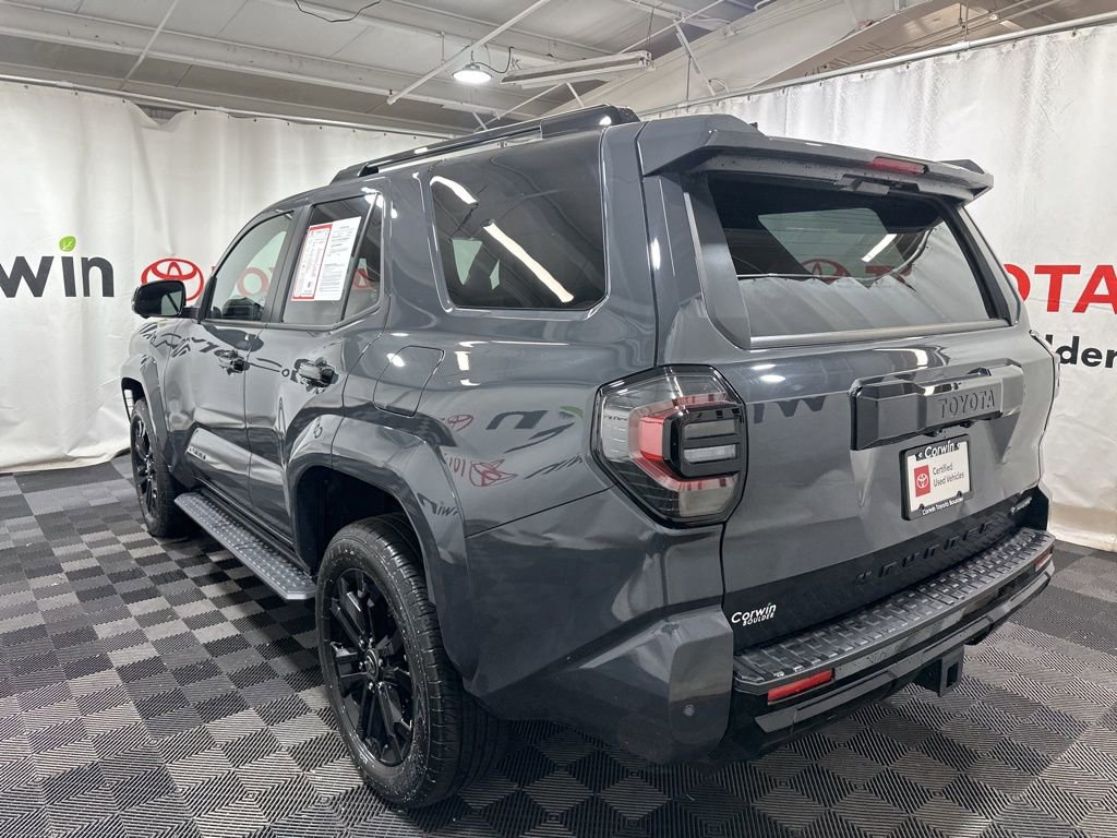 Used 2025 Toyota 4Runner 4WD image 4