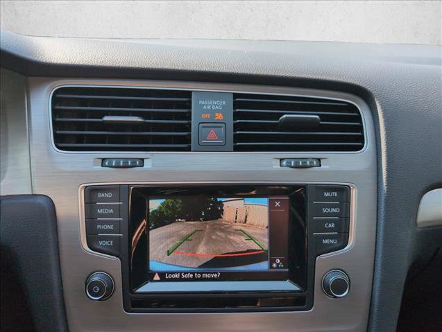 Used 2015 Volkswagen Golf TDI FWD image 13