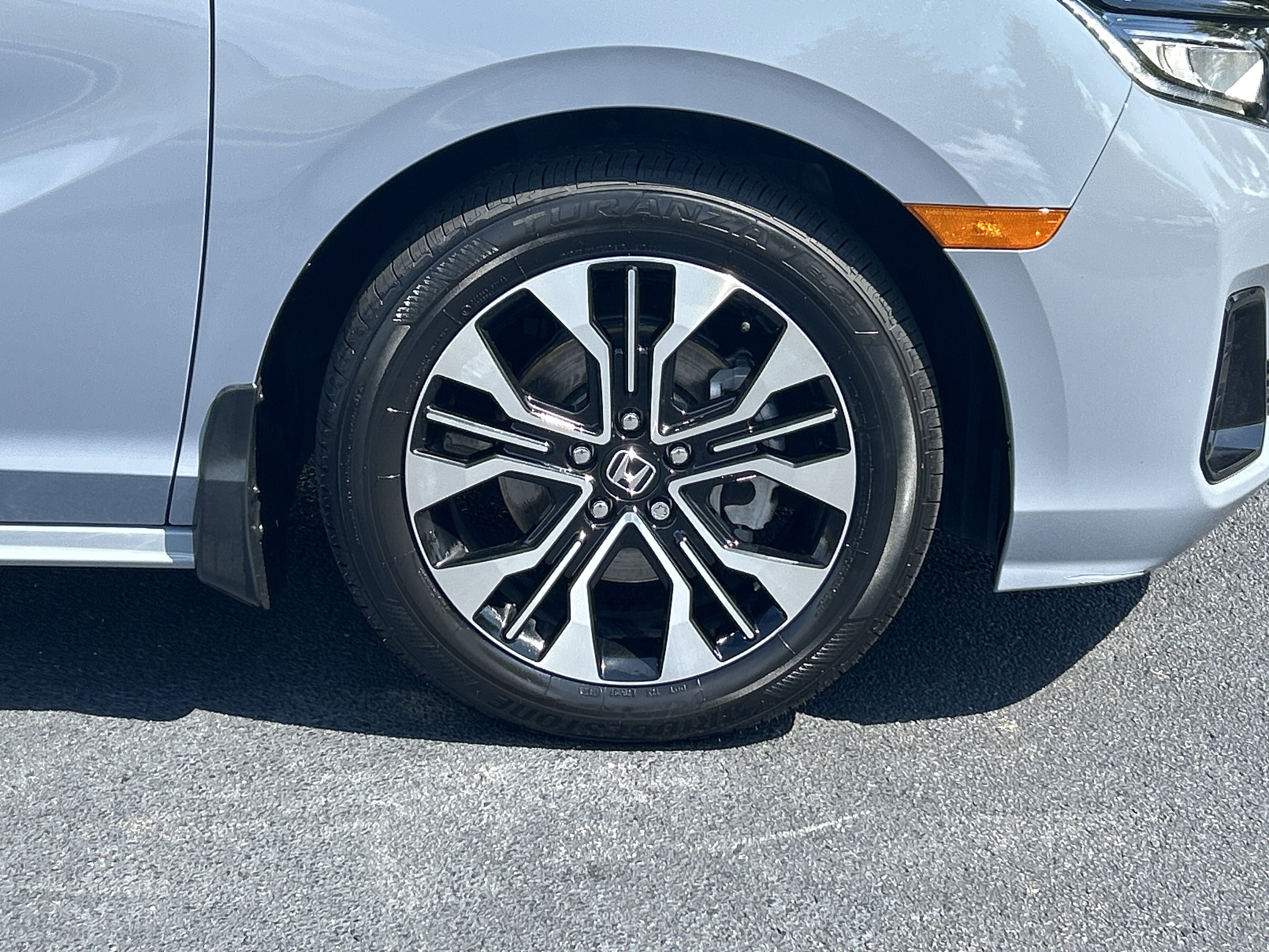 Certified 2025 Honda Odyssey Elite image 33