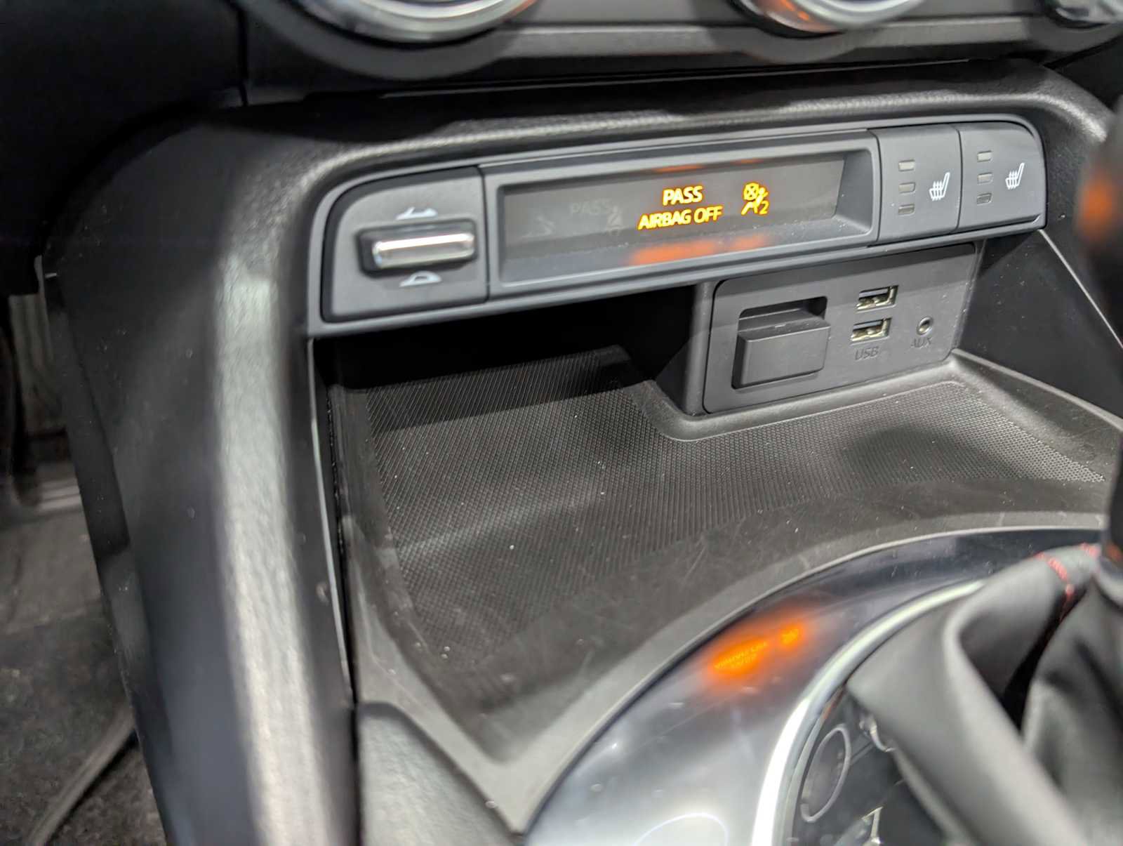 Used 2018 MAZDA MX-5 Miata RF Grand Touring image 27