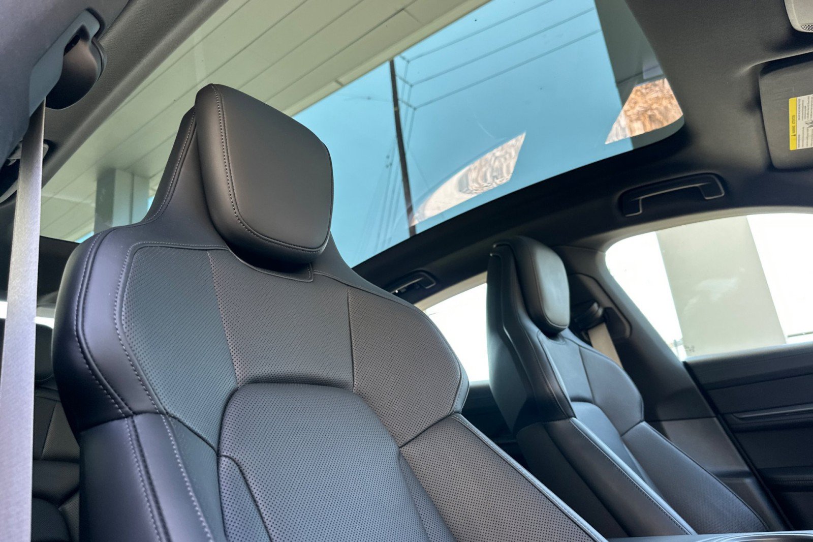 Certified 2023 Porsche Taycan 4S AWD/4WD image 16