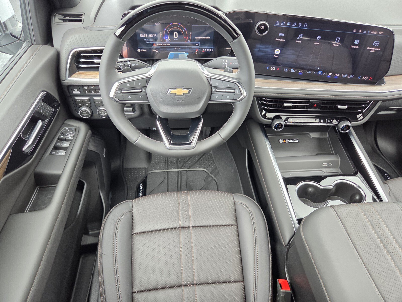 New 2026 Chevrolet Tahoe High Country AWD/4WD image 10