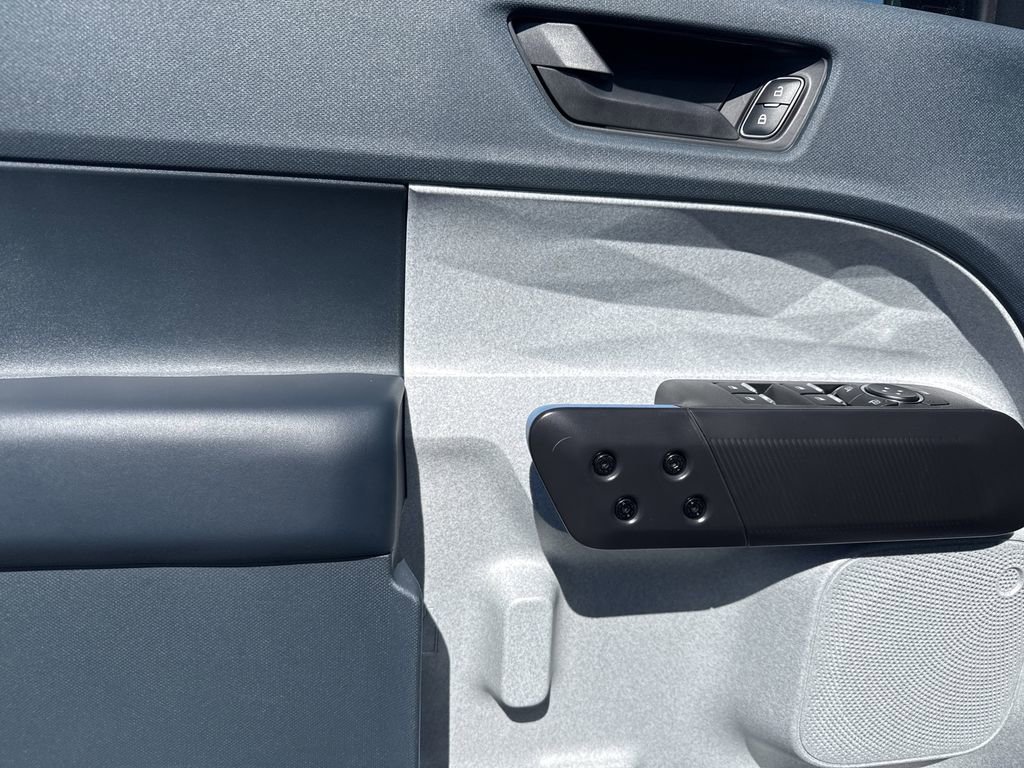 Used 2025 Ford Maverick XLT image 10