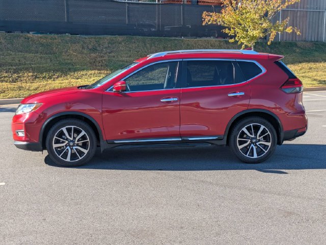 Used 2017 Nissan Rogue SL w/ SL Premium Package FWD image 7