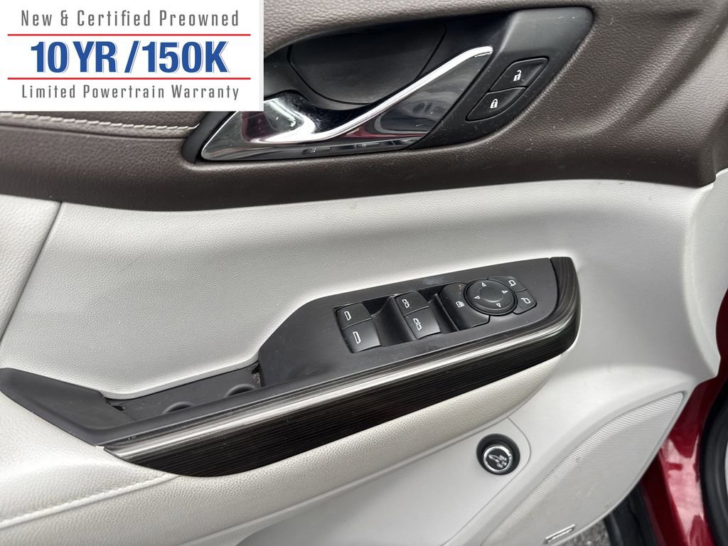 Used 2020 GMC Acadia SLT w/ LPO, Floor Liner Package image 15