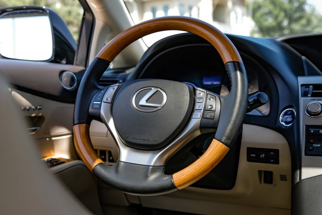 Used 2015 Lexus RX 450h AWD image 15