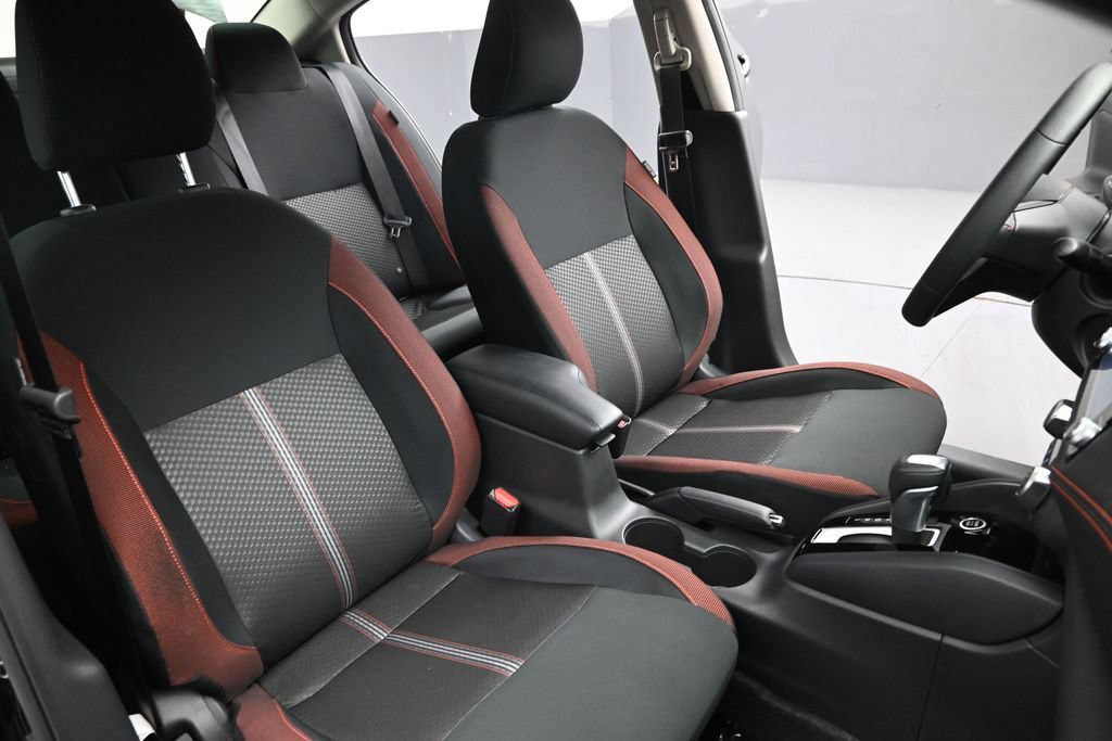 Certified 2025 Nissan Versa SR w/ Trunk Package FWD image 31