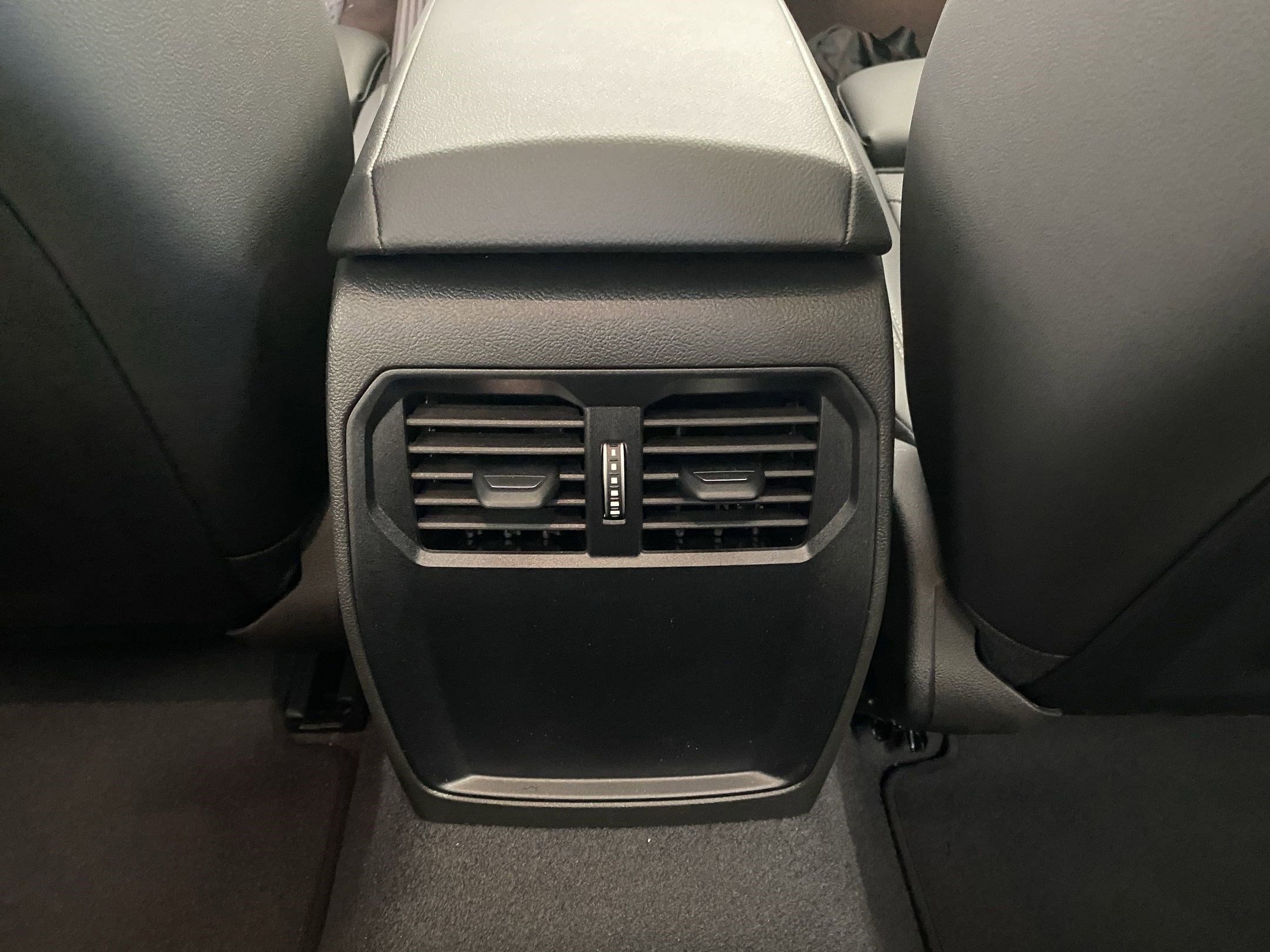 New 2025 BMW 230i xDrive Coupe w/ Convenience Package image 28