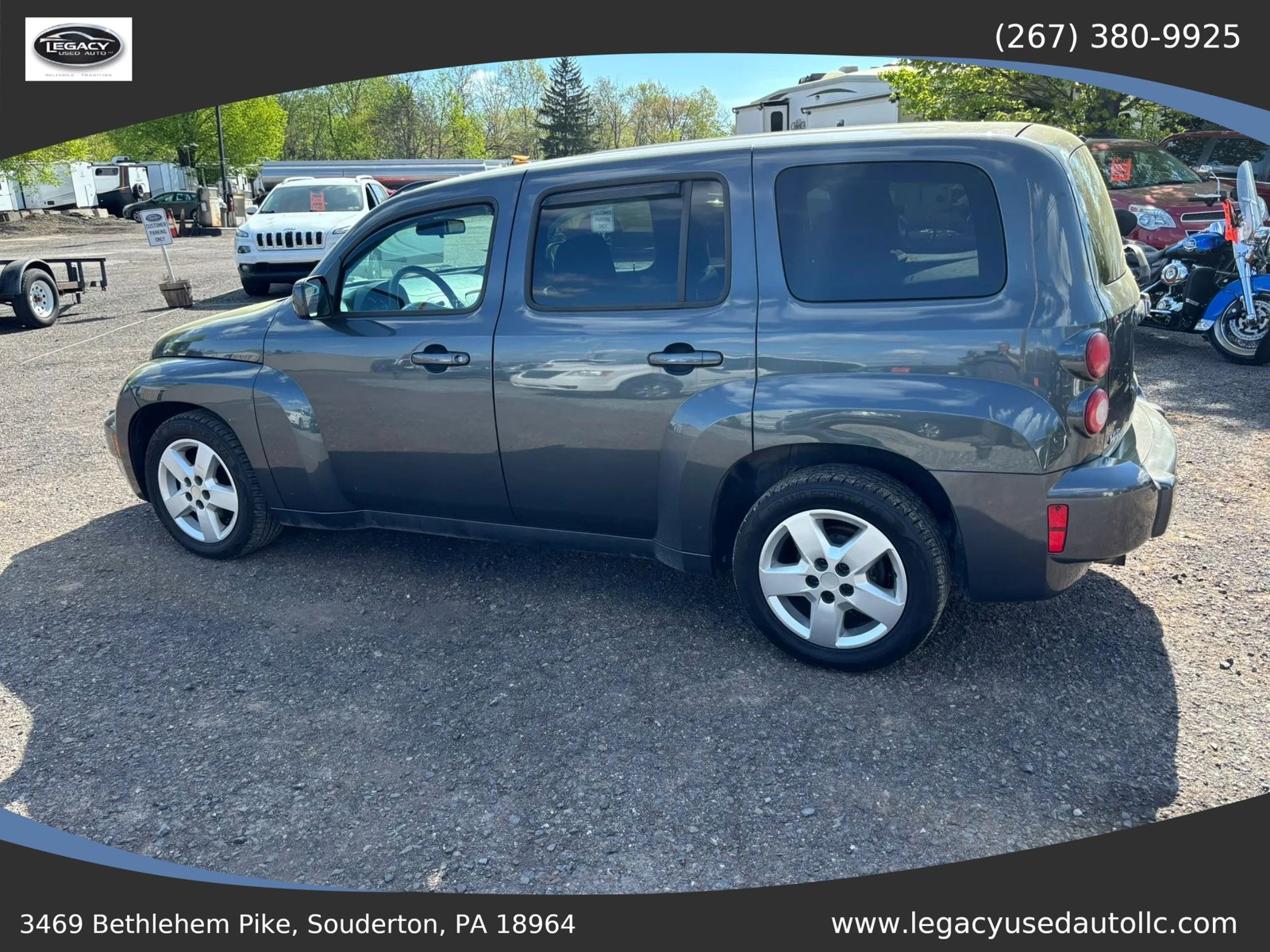 Used 2011 Chevrolet HHR LT image 4