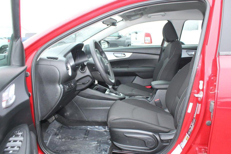 Used 2024 Kia Forte LXS image 7