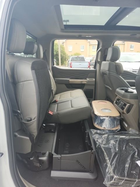 New 2026 Ford F450 Platinum image 27