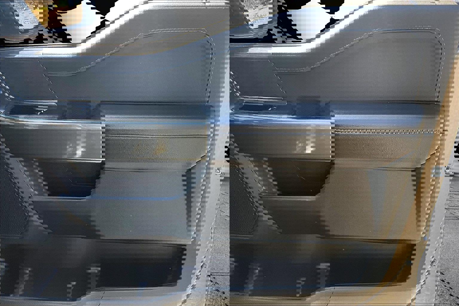 Used 2022 Ford F150 XLT w/ Equipment Group 302A High image 19