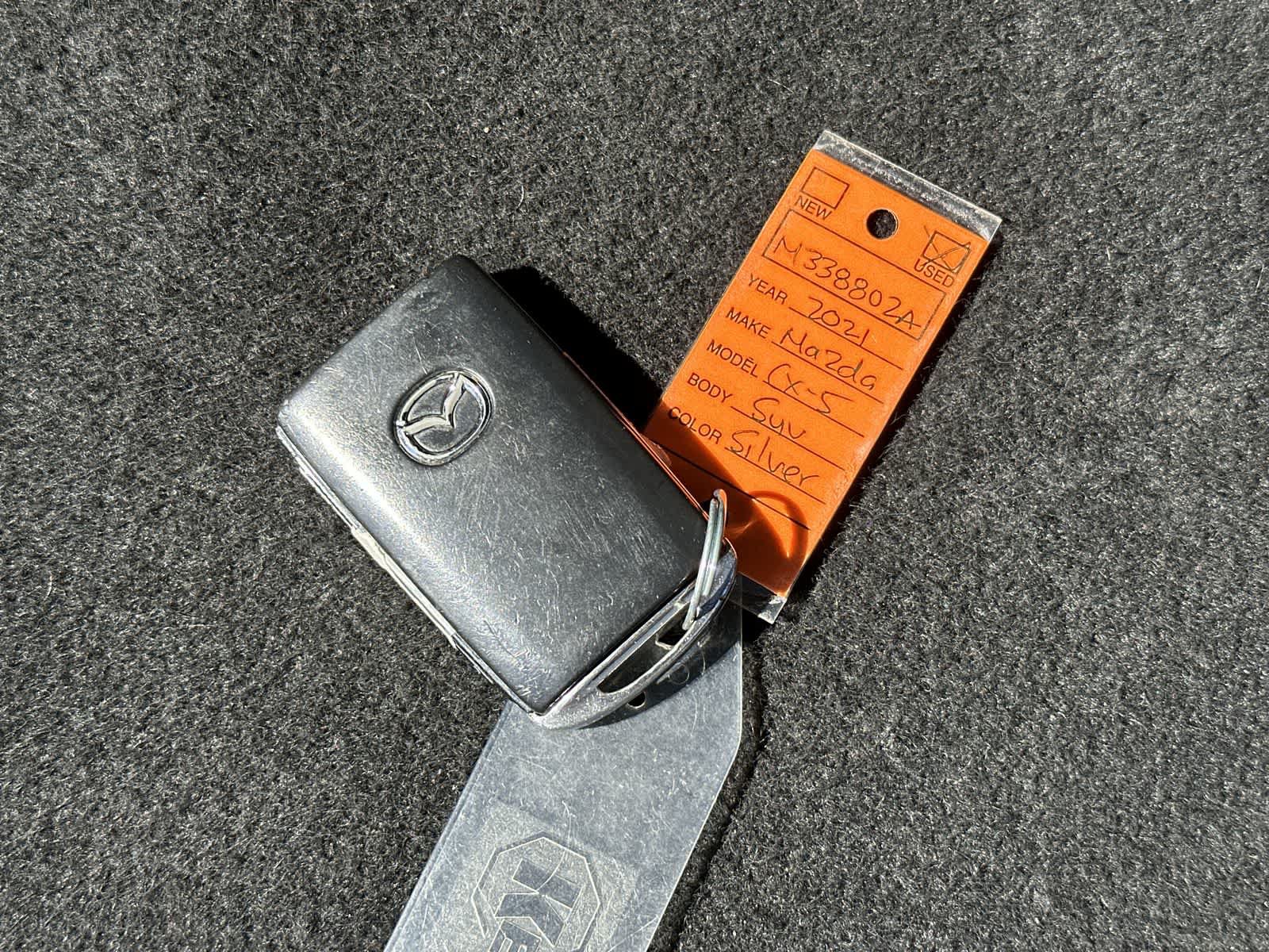 Used 2021 MAZDA CX-5 Touring FWD image 25