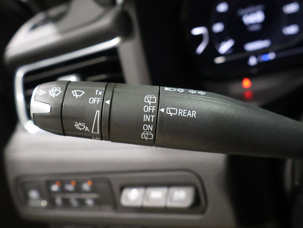 Used 2024 GMC Yukon Denali image 38