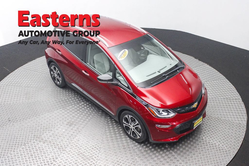 Used 2018 Chevrolet Bolt Premier w/ Driver Confidence II Package FWD image 3