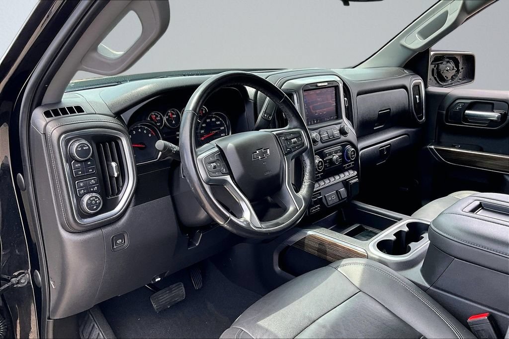 Used 2021 Chevrolet Silverado 1500 LT Trail Boss w/ Convenience Package II AWD/4WD image 11