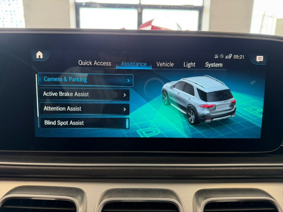 Used 2022 Mercedes-Benz GLE 350 4MATIC image 59
