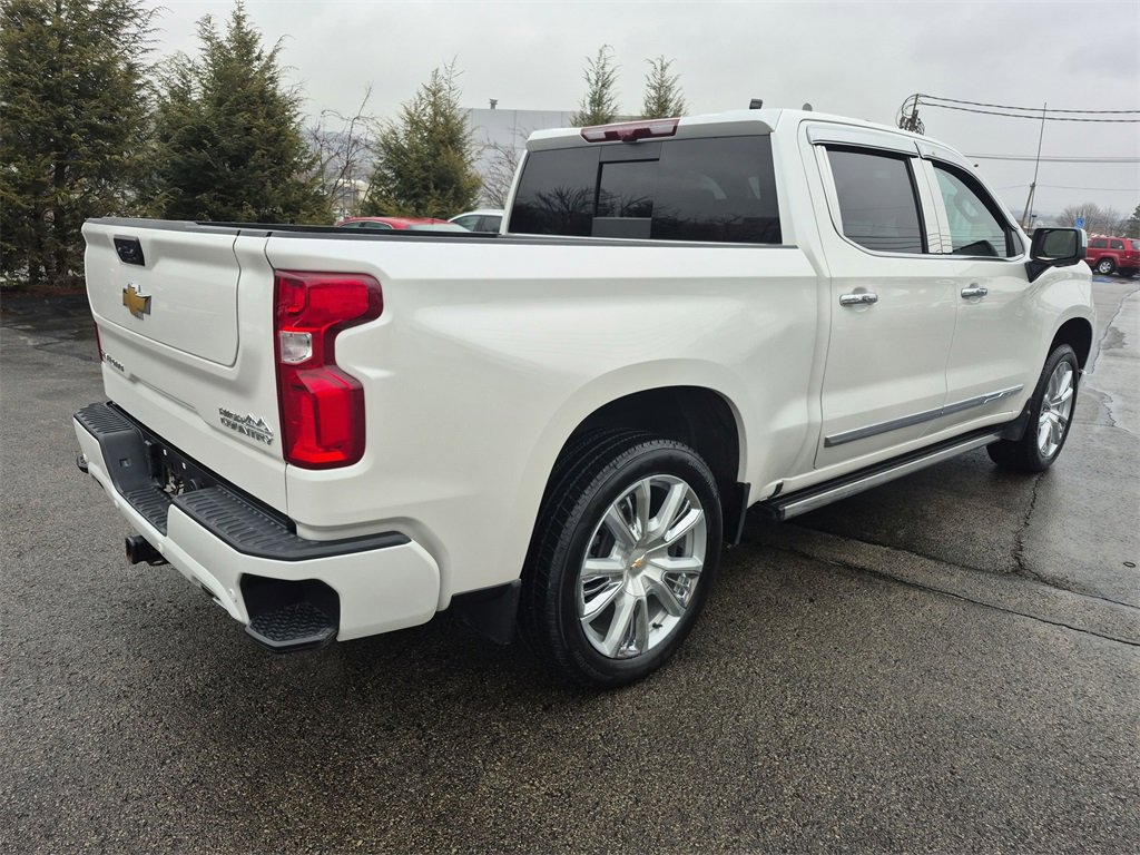 Used 2024 Chevrolet Silverado 1500 High Country image 15