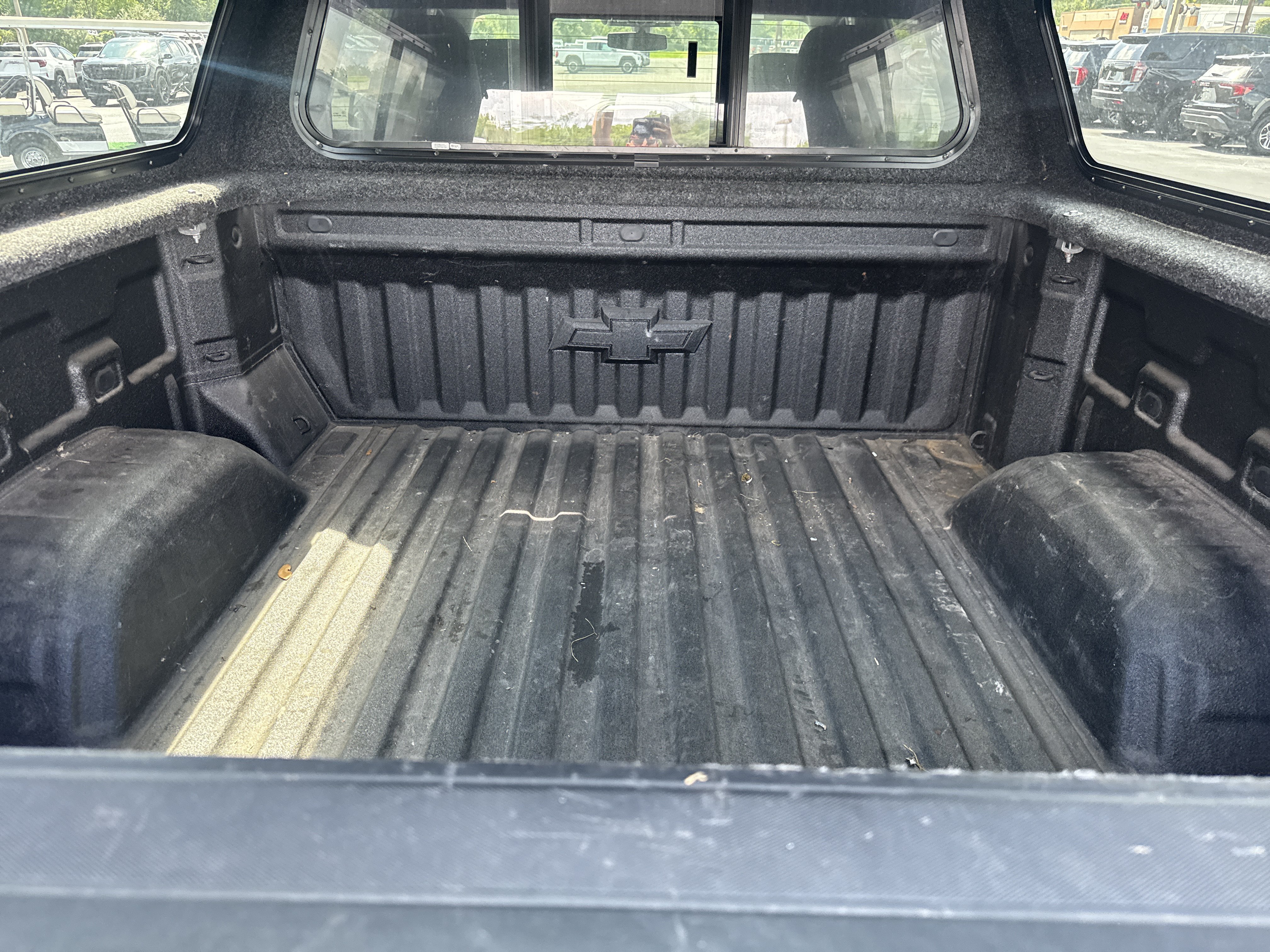 Used 2021 Chevrolet Silverado 1500 LT Trail Boss w/ Convenience Package II AWD/4WD image 5