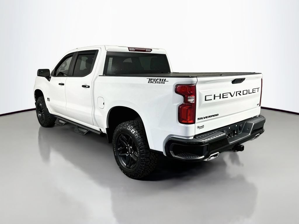 Used 2021 Chevrolet Silverado 1500 LT Trail Boss w/ Bed Protection Package AWD/4WD image 5
