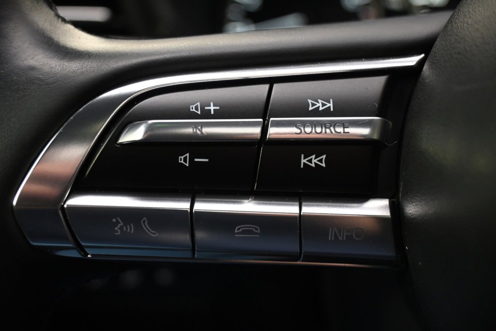 Used 2020 MAZDA MAZDA3 Hatchback w/ Premium Package image 35