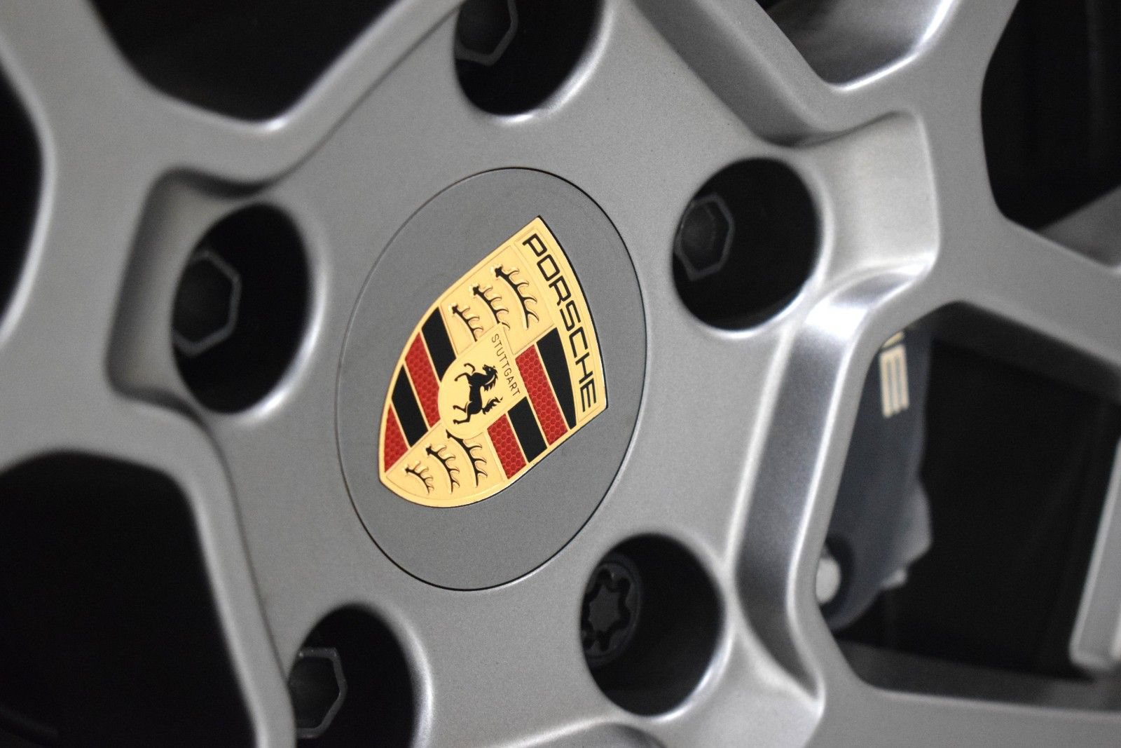 Used 2026 Porsche 911 Carrera RWD image 16