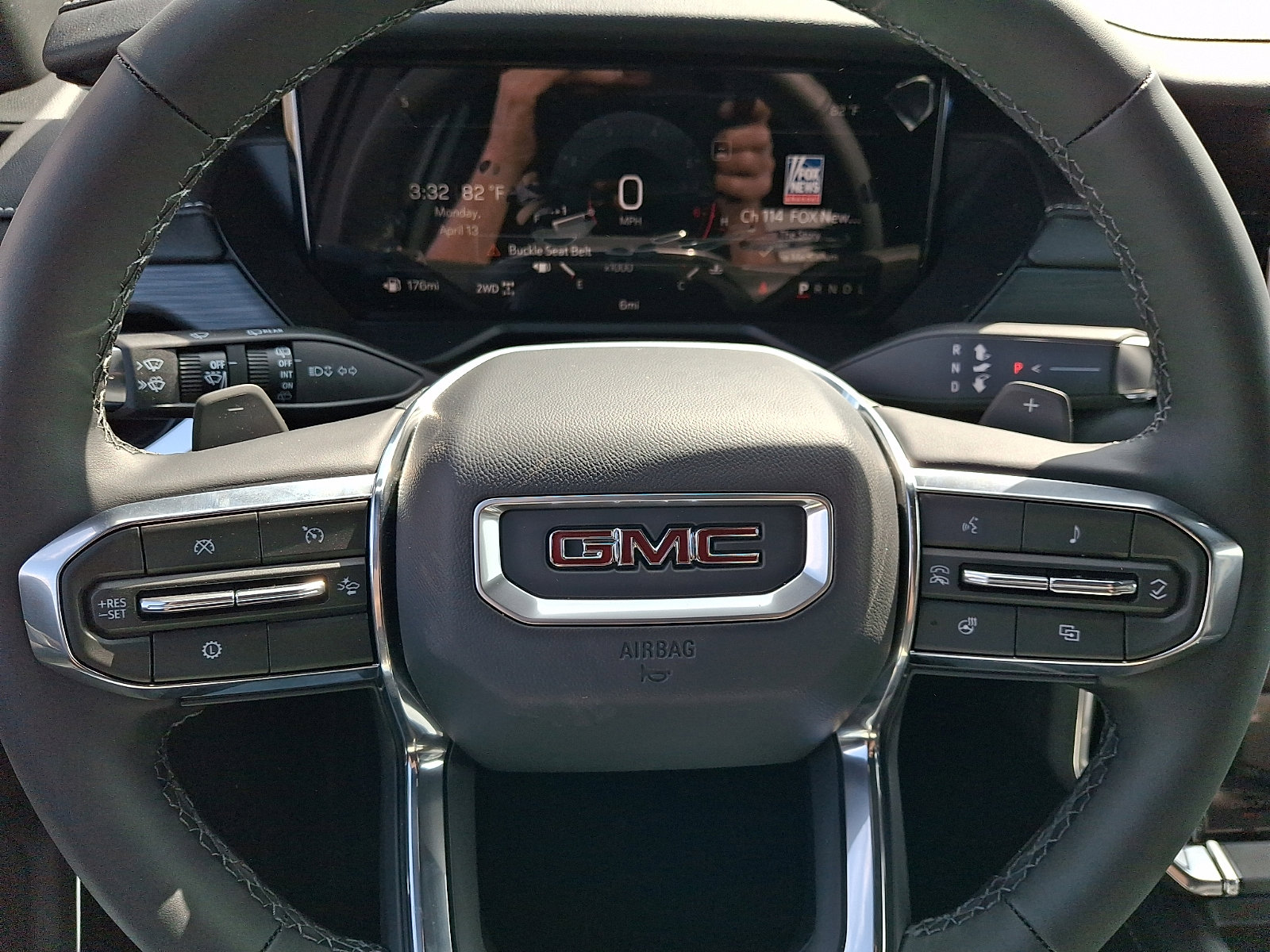 New 2026 GMC Acadia Elevation AWD/4WD image 10
