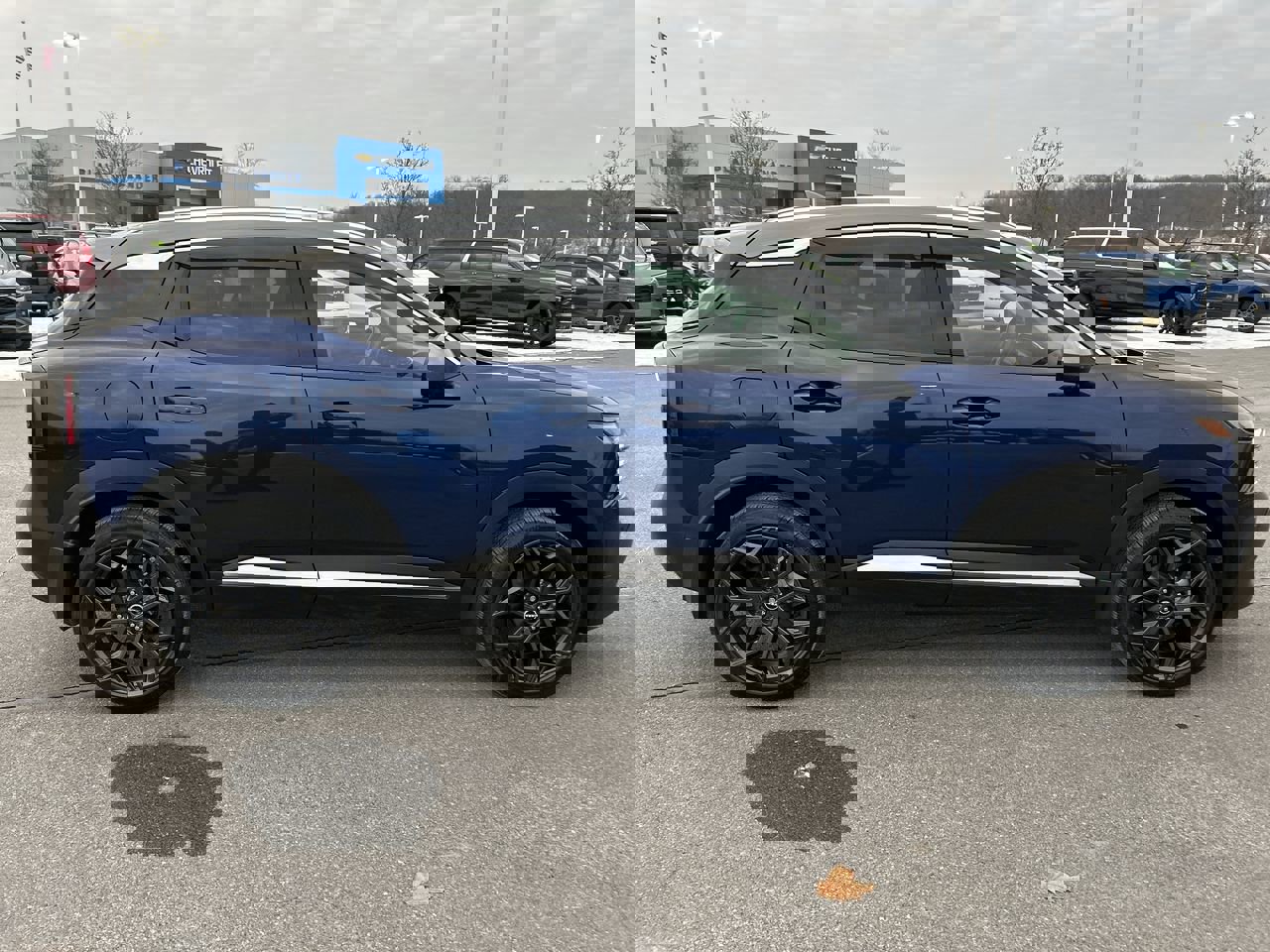 Used 2025 Nissan Kicks SR w/ SR Premium Package image 8