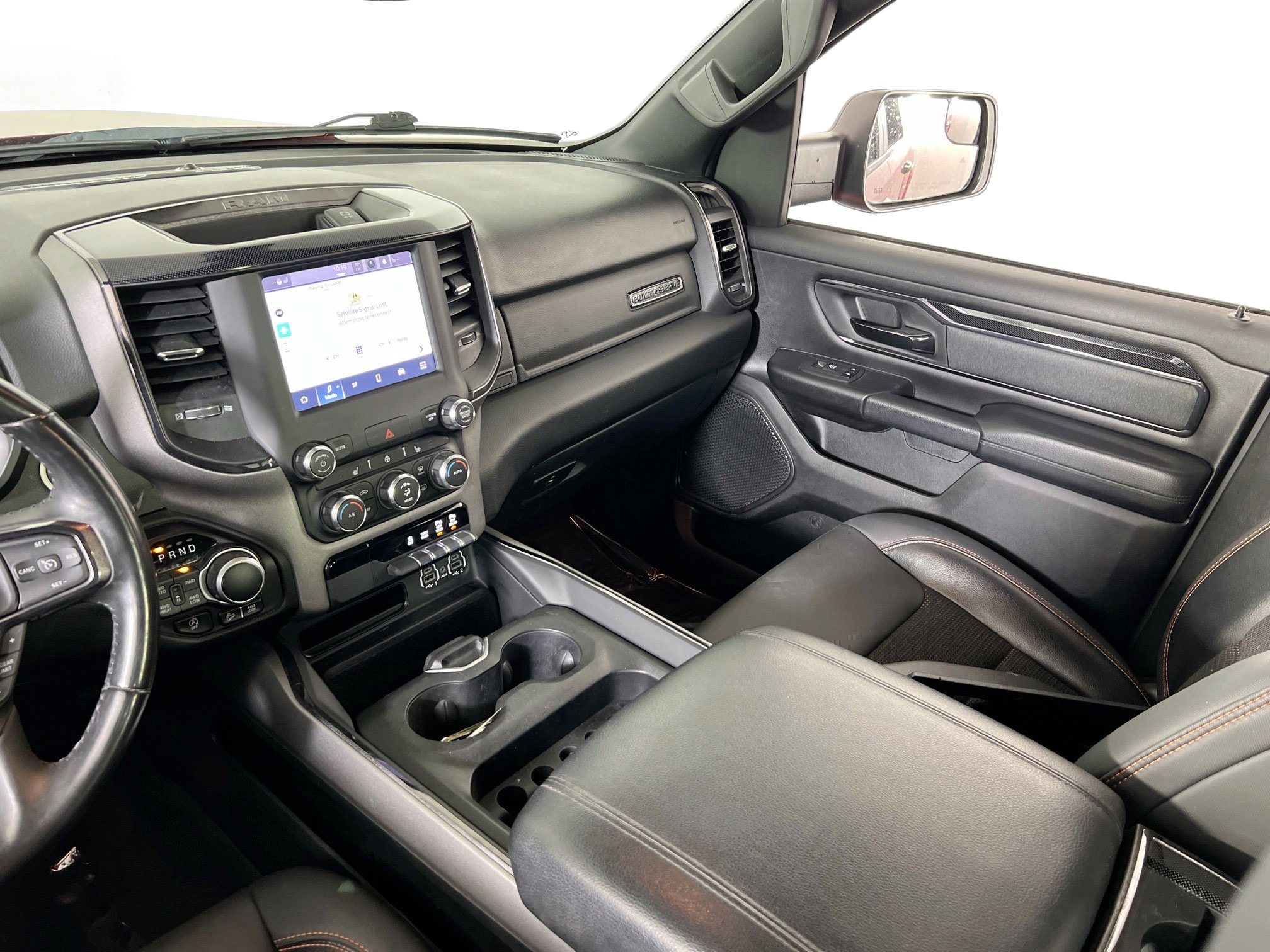 Used 2022 RAM 1500 Big Horn w/ Built-to-serve Edition image 22