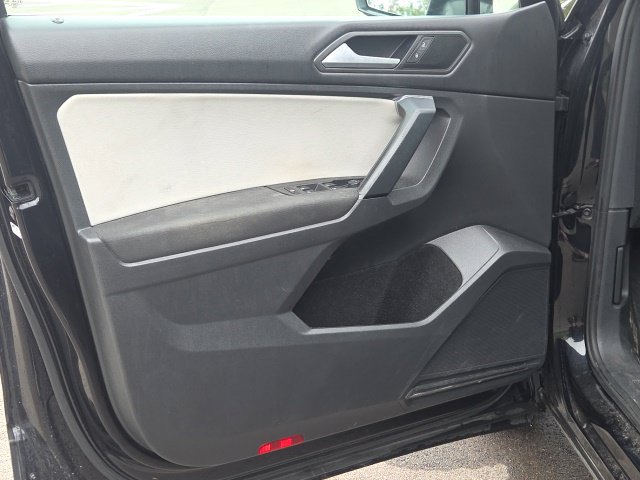 Used 2019 Volkswagen Tiguan S w/ Driver Assistance Package FWD image 23