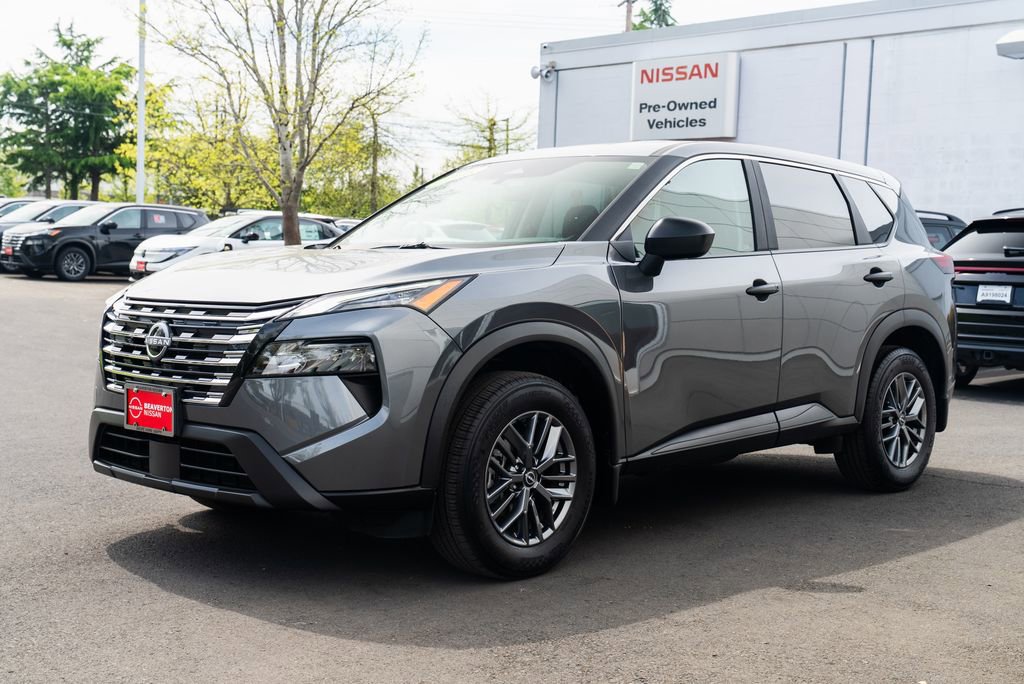 Certified 2025 Nissan Rogue S image 3