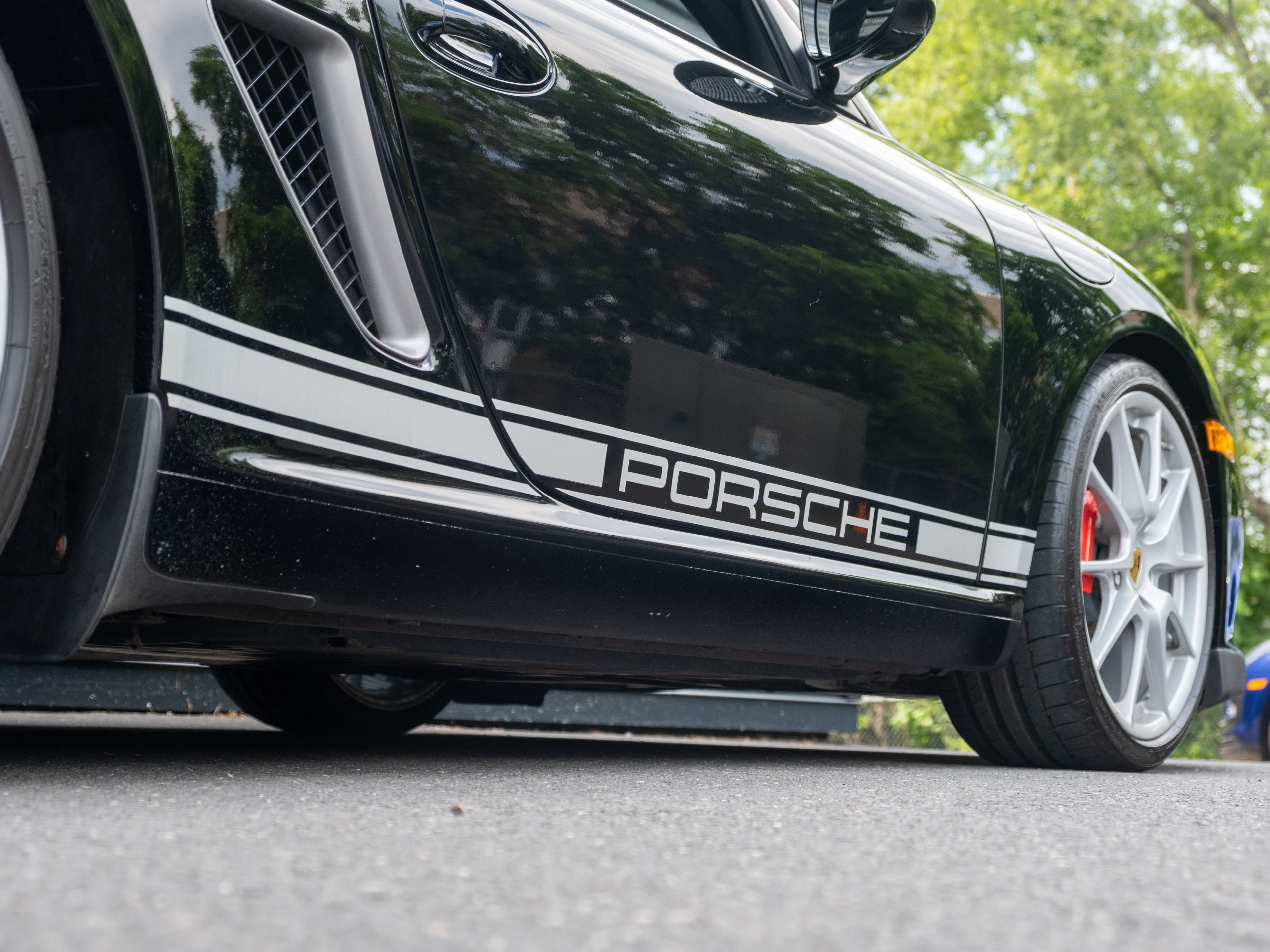 Used 2011 Porsche Boxster Spyder RWD image 19