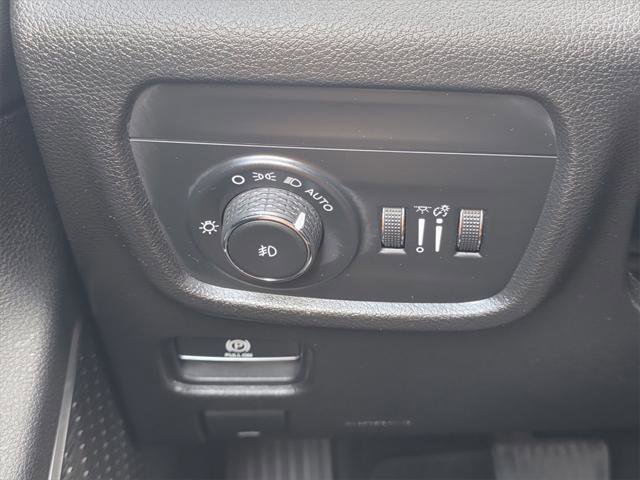 Certified 2021 Jeep Grand Cherokee L Limited image 32