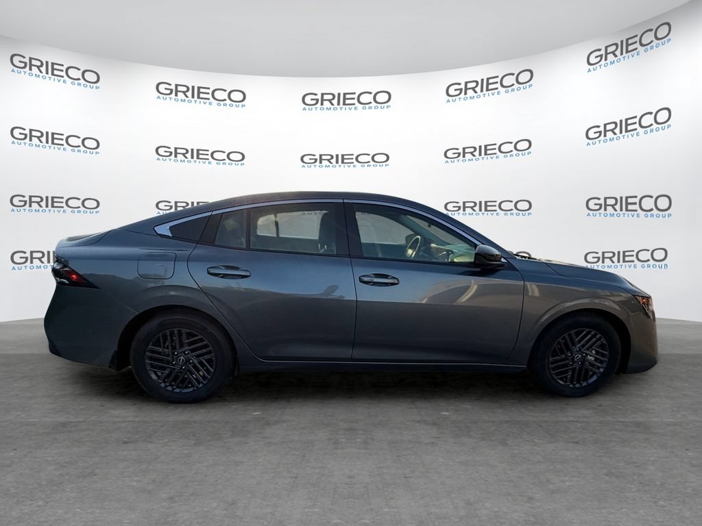 New 2026 Nissan Sentra SV w/ SV Convenience Package FWD image 8